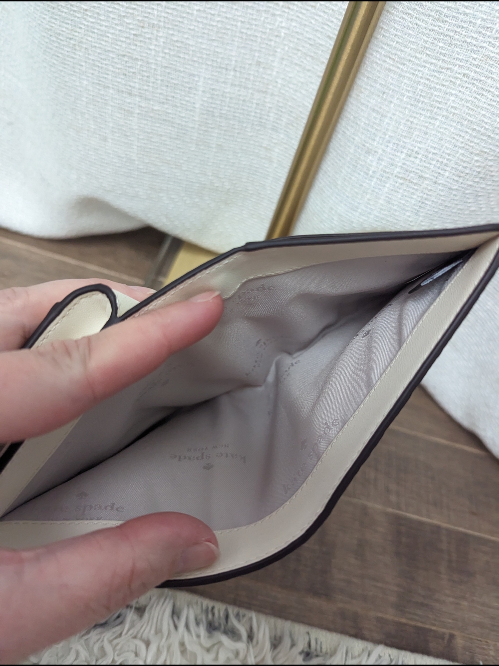 NWT- kate spade Medium Bi-fold Wallet - Picture 6 of 9